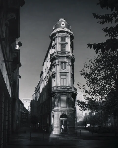 Gallery II – The Monochromes